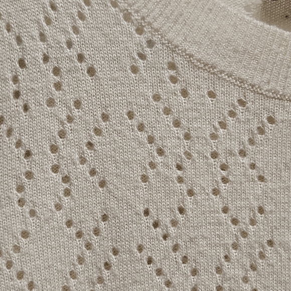 Loft Cream-Colored Eyelet Sweater in Women's Small - Picture 10 of 13